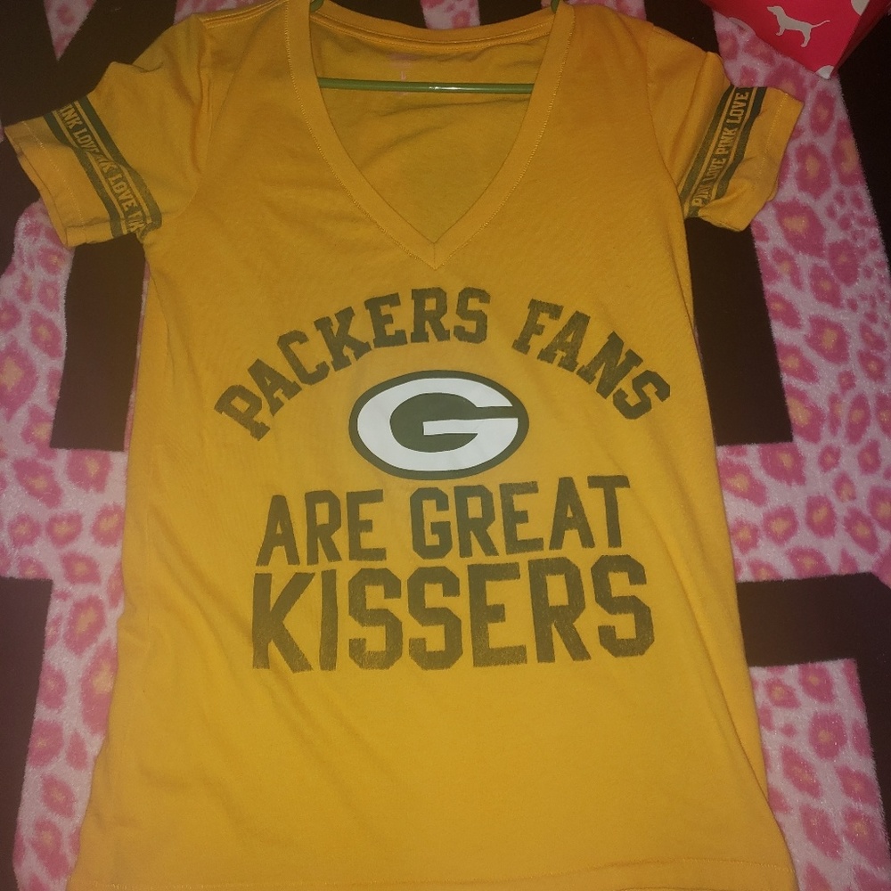 VS PINK Green Bay Packers shirt